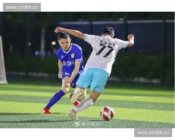 深圳足球赛事精彩纷呈 聚焦本土球队发展与未来前景